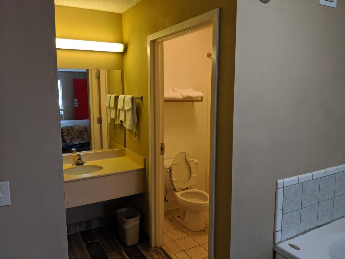 Economy Inn Express Rock Hill Eksteriør bilde
